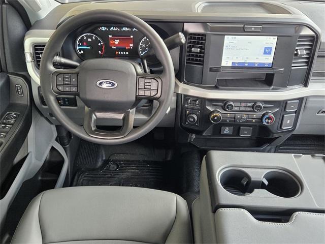 new 2025 Ford F-350 car, priced at $64,724