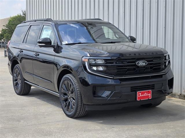 new 2025 Ford Expedition car, priced at $78,004