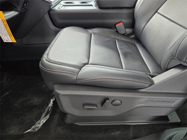 new 2025 Ford Expedition car, priced at $78,004