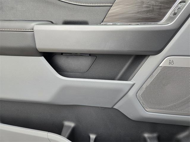 new 2025 Ford F-150 car, priced at $62,302