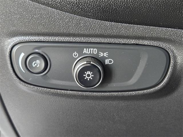 used 2020 Chevrolet Equinox car, priced at $19,504