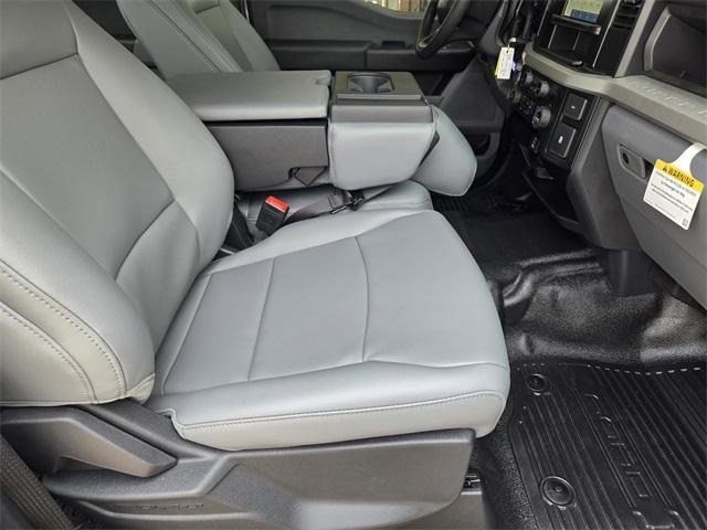 new 2025 Ford F-350 car, priced at $67,300