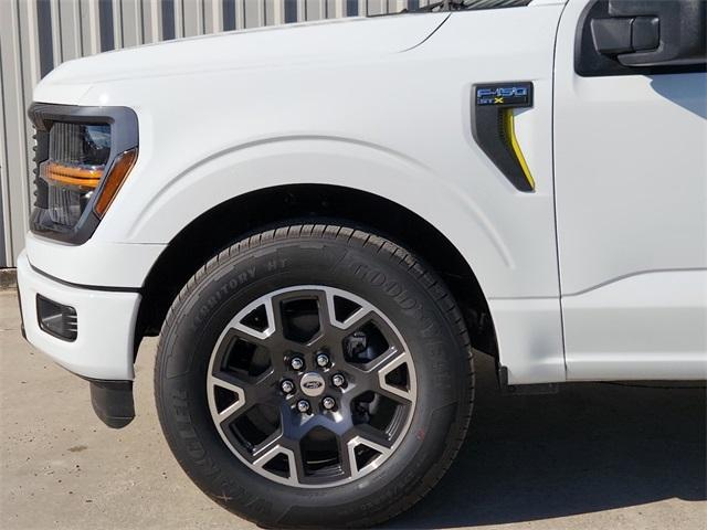 new 2024 Ford F-150 car, priced at $41,288