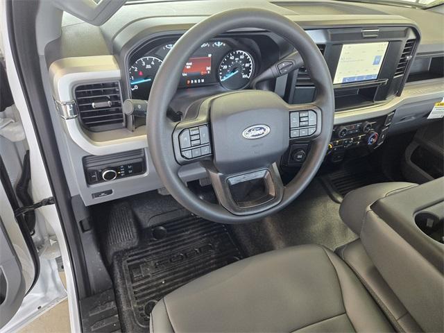 new 2025 Ford F-250 car, priced at $44,125