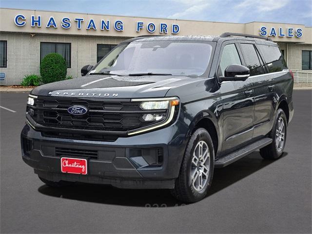 new 2025 Ford Expedition Max car, priced at $70,162