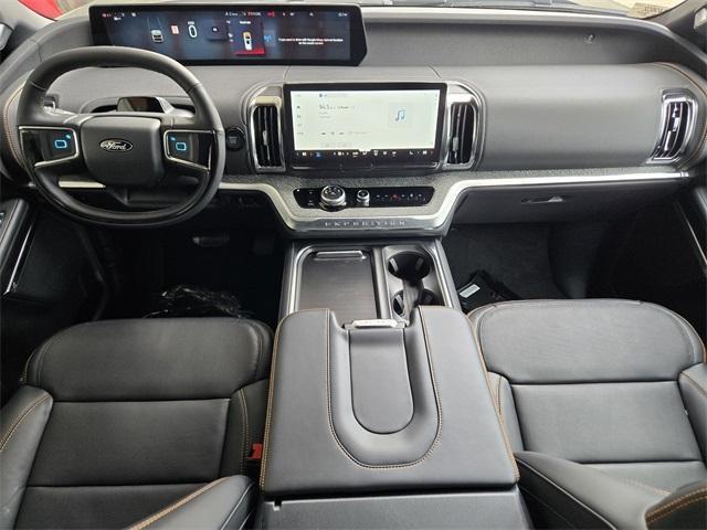 new 2025 Ford Expedition car, priced at $83,905