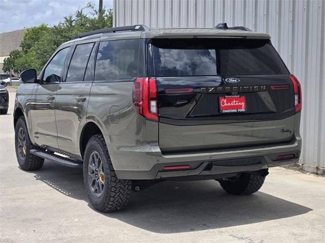 new 2025 Ford Expedition car, priced at $83,905