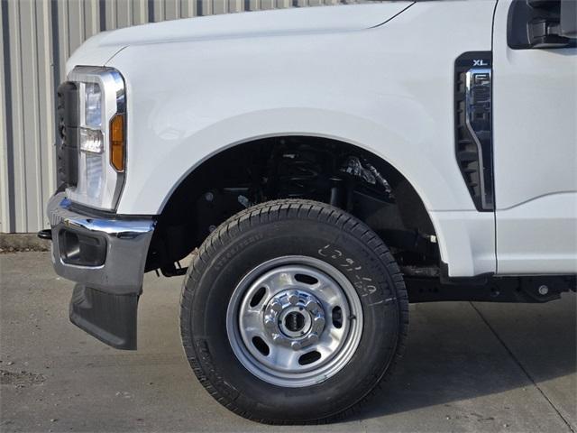 new 2024 Ford F-250 car, priced at $48,400