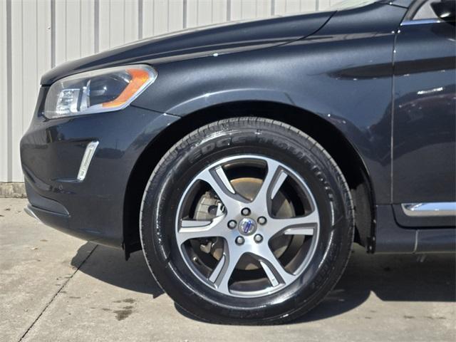 used 2014 Volvo XC60 car, priced at $8,561