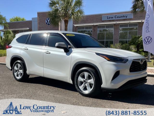 used 2021 Toyota Highlander car, priced at $28,127