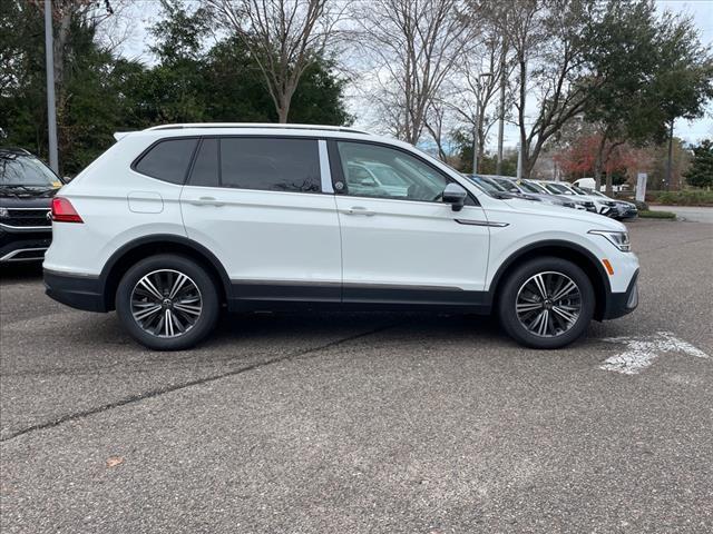 new 2024 Volkswagen Tiguan car, priced at $34,565