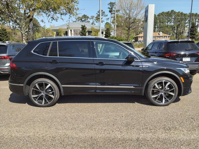 new 2024 Volkswagen Tiguan car, priced at $41,391