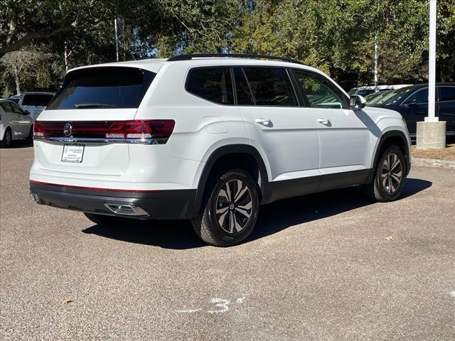 new 2025 Volkswagen Atlas car, priced at $40,731