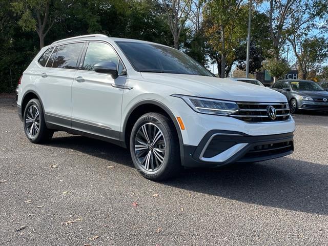 new 2024 Volkswagen Tiguan car, priced at $34,666