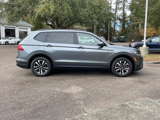 new 2024 Volkswagen Tiguan car, priced at $31,210