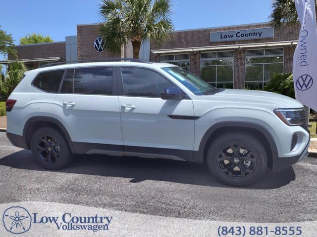 new 2024 Volkswagen Atlas car, priced at $49,551