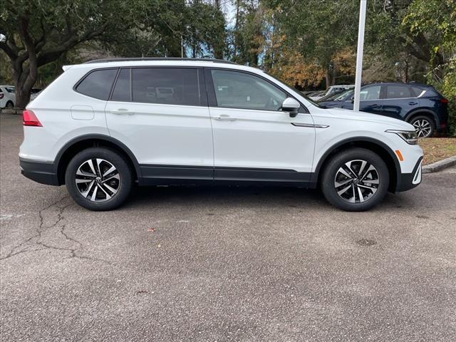 new 2024 Volkswagen Tiguan car, priced at $31,210