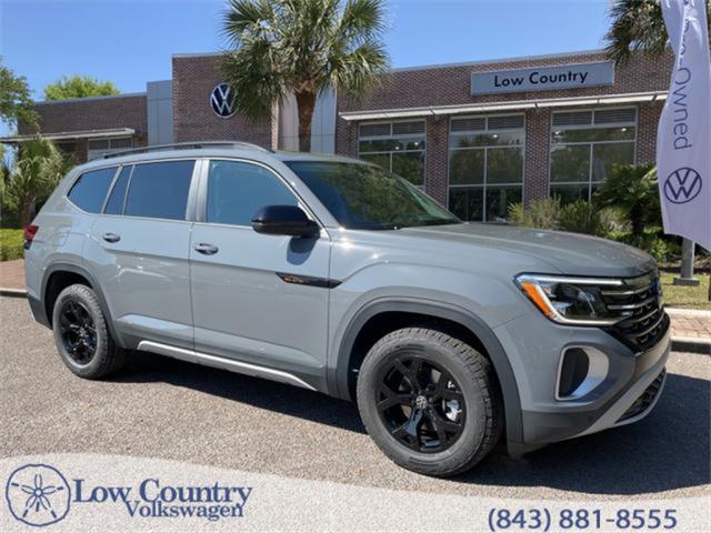 new 2025 Volkswagen Atlas car, priced at $49,871