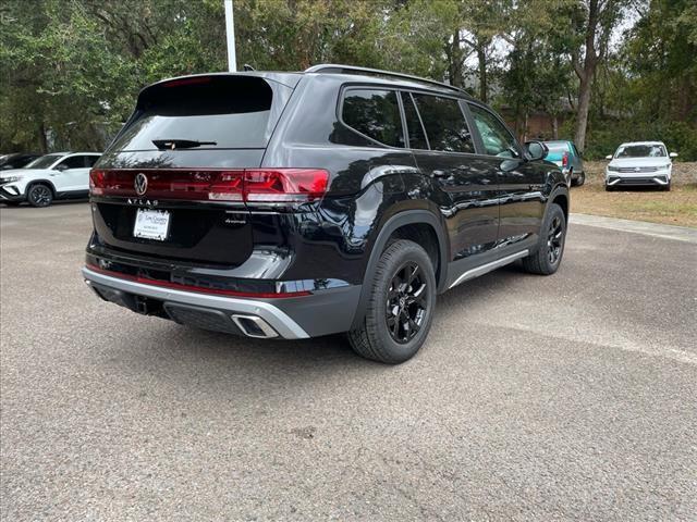 new 2025 Volkswagen Atlas car, priced at $49,416