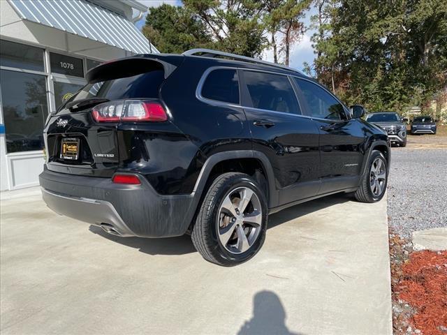 used 2019 Jeep Cherokee car, priced at $19,947