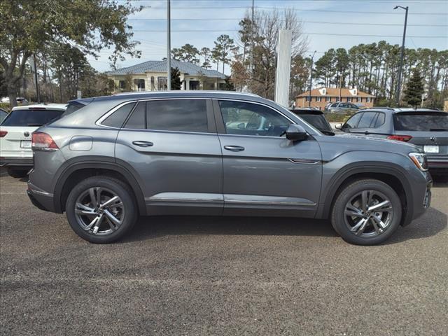 new 2024 Volkswagen Atlas Cross Sport car, priced at $52,061