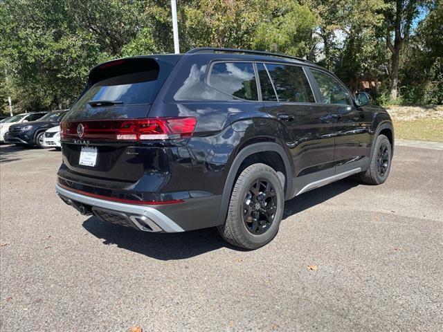 new 2025 Volkswagen Atlas car, priced at $49,416