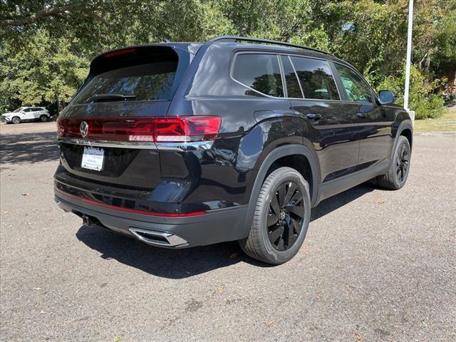 new 2025 Volkswagen Atlas car, priced at $47,326