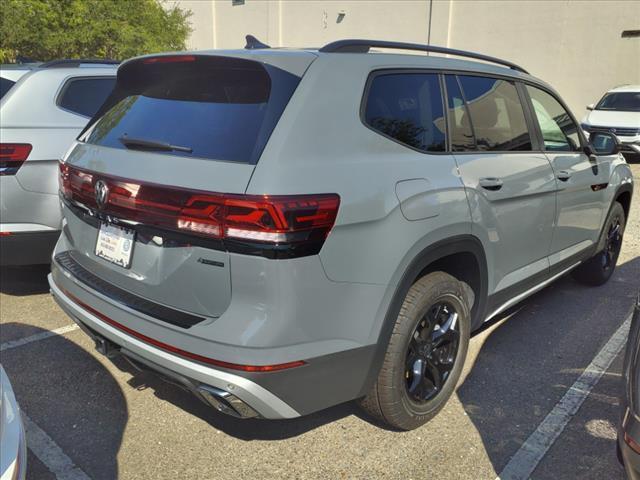 new 2024 Volkswagen Atlas car, priced at $49,946