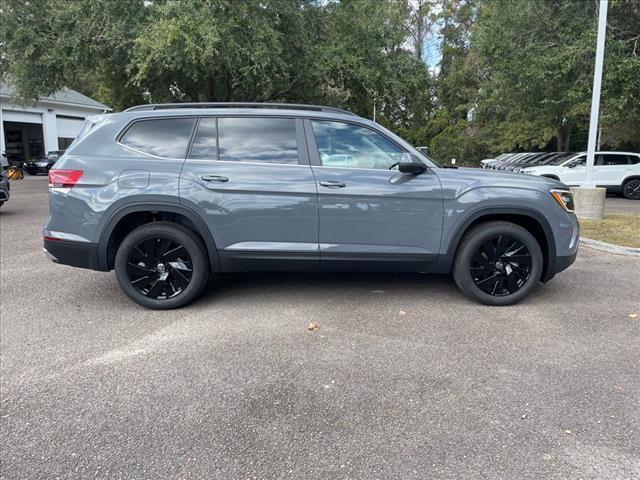 new 2025 Volkswagen Atlas car, priced at $46,861