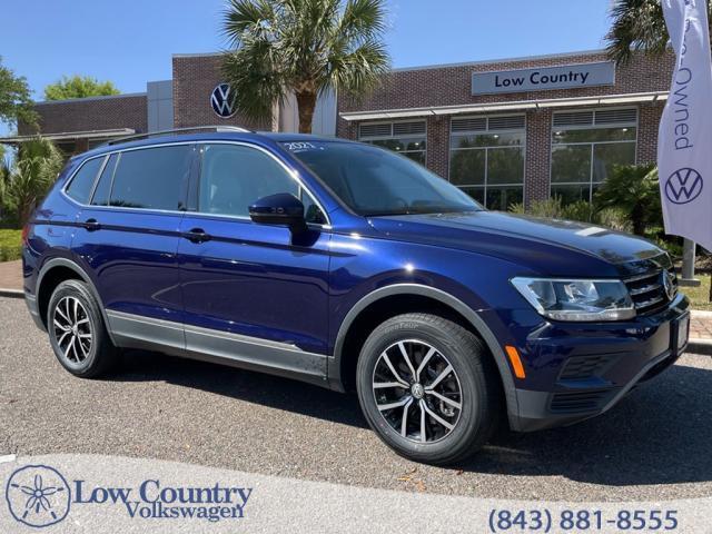 used 2024 Cadillac XT5 car, priced at $42,954