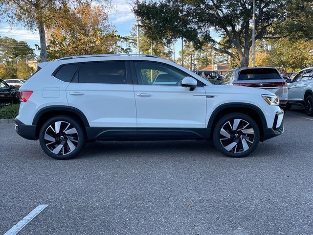 new 2024 Volkswagen Taos car, priced at $35,978