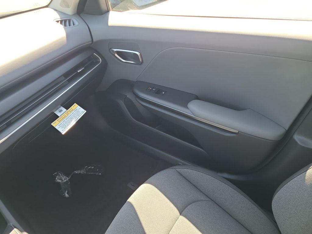 new 2025 Kia K4 car, priced at $22,771