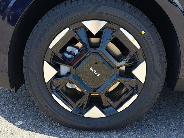 new 2025 Kia Carnival car, priced at $40,565