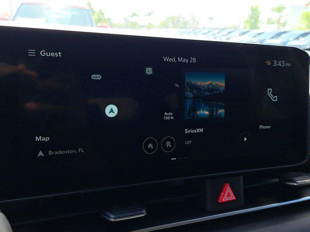 new 2025 Kia Carnival car, priced at $40,565