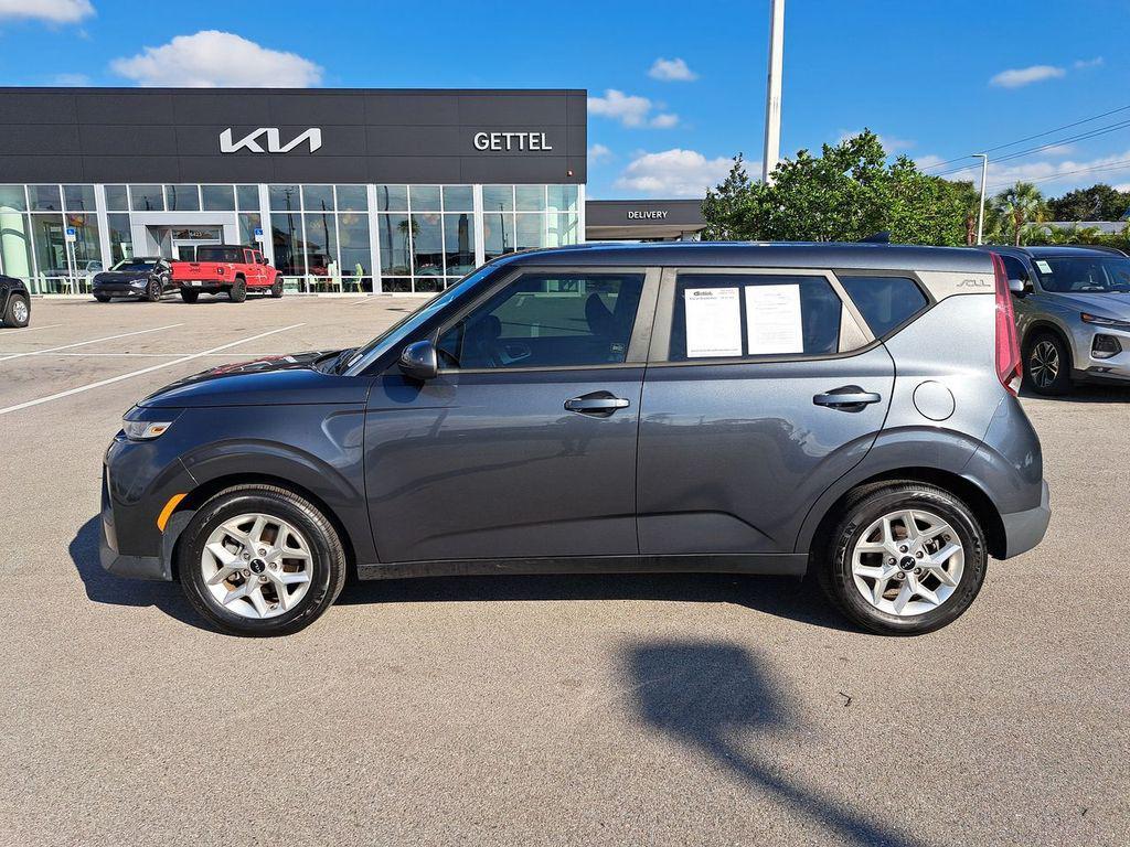 used 2022 Kia Soul car, priced at $14,410