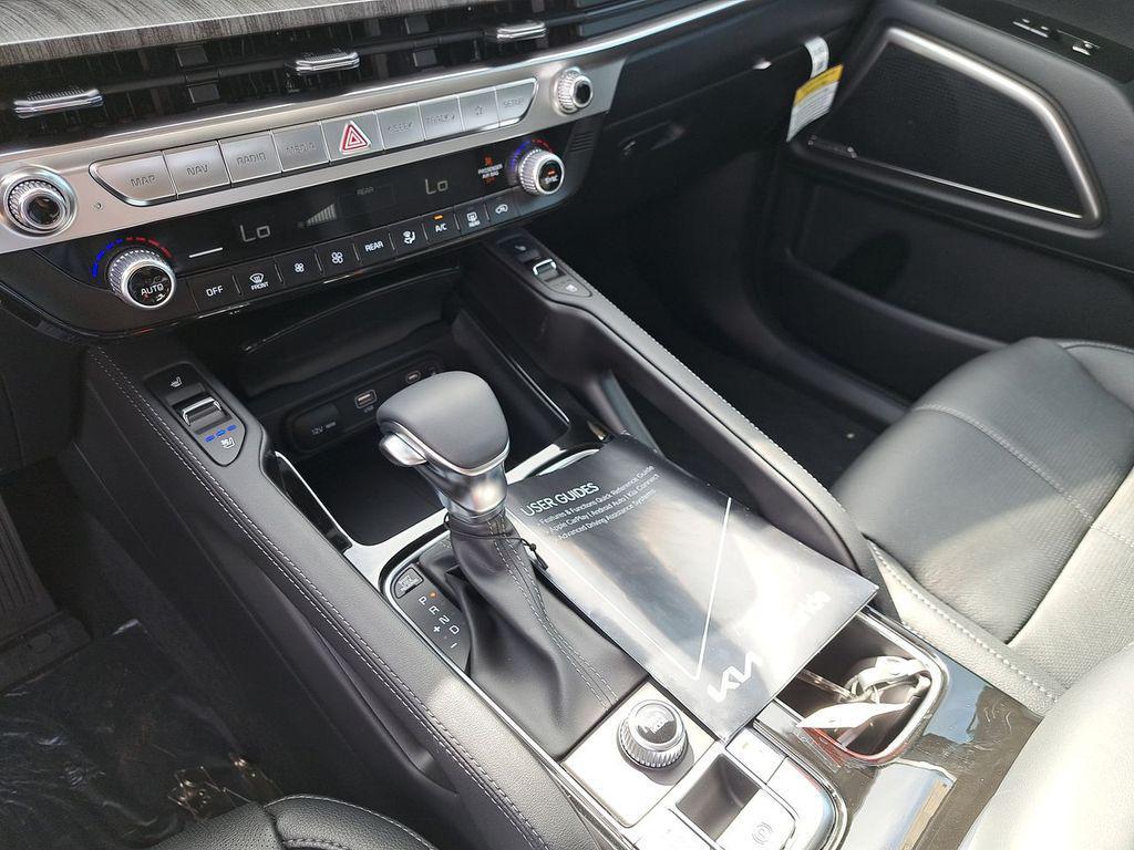 new 2025 Kia Telluride car, priced at $42,579
