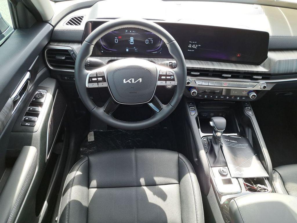 new 2025 Kia Telluride car, priced at $42,579