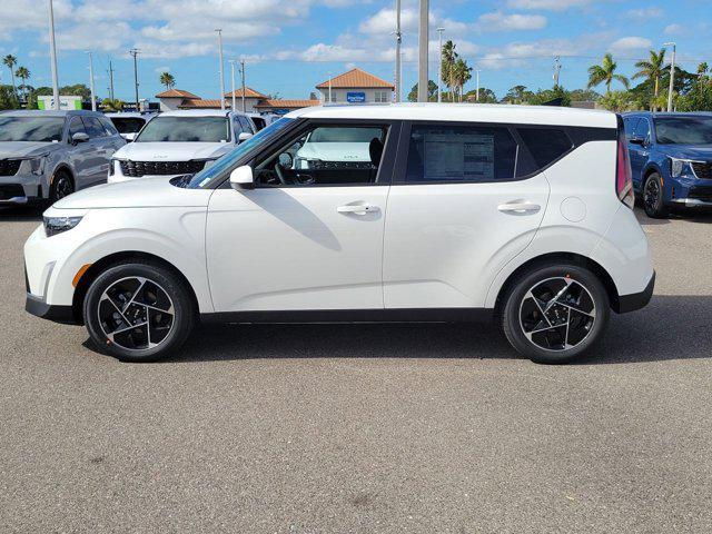 new 2025 Kia Soul car, priced at $25,161