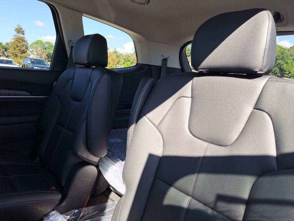 new 2025 Kia Telluride car, priced at $43,173