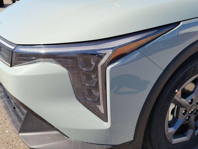 new 2025 Kia K4 car, priced at $23,123