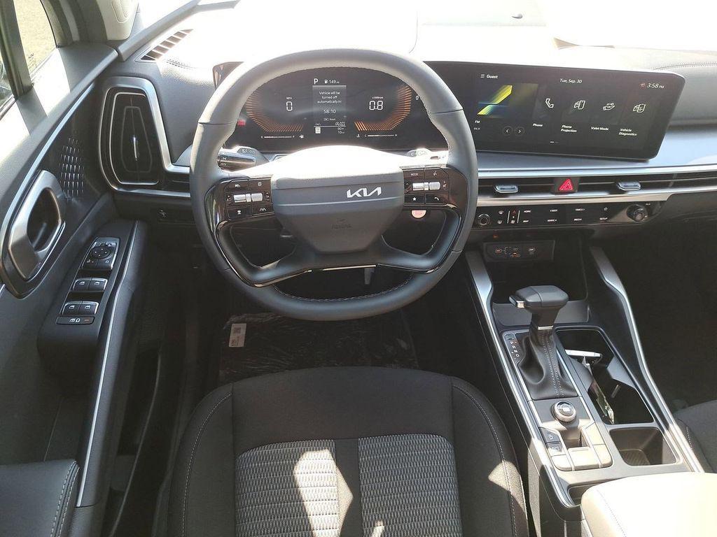new 2026 Kia Sorento car, priced at $32,945