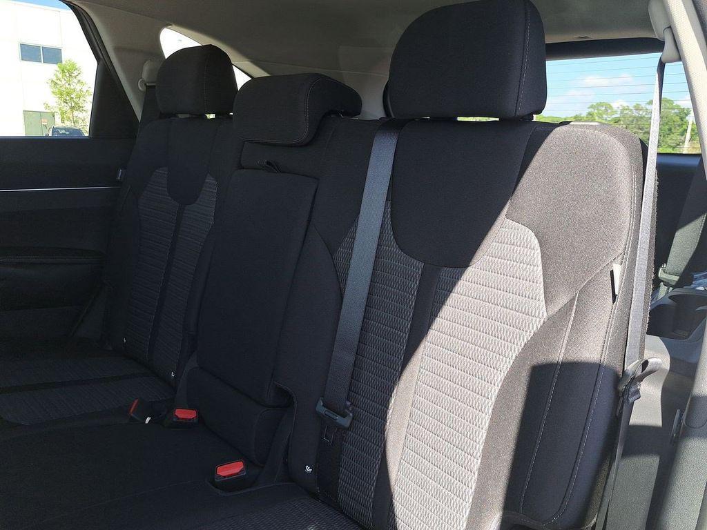 new 2026 Kia Sorento car, priced at $32,945