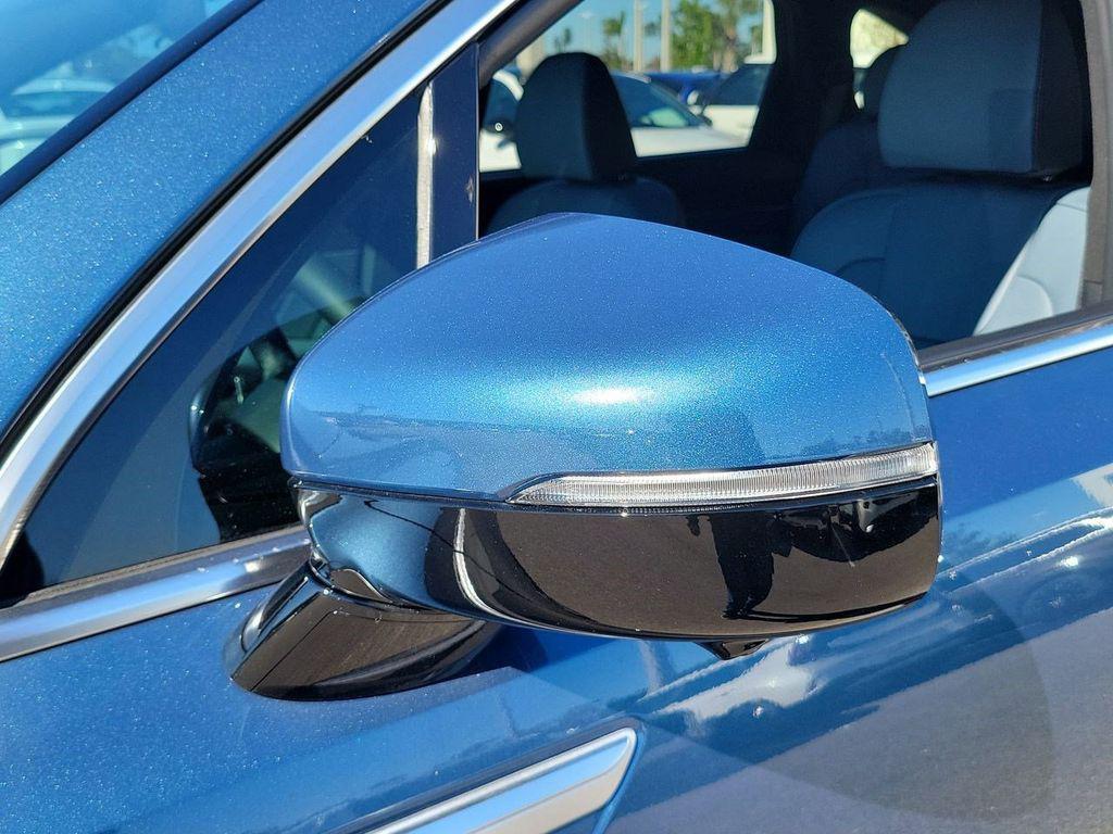 new 2025 Kia Sorento Hybrid car, priced at $45,140
