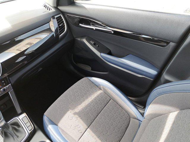 new 2025 Kia Seltos car, priced at $25,193