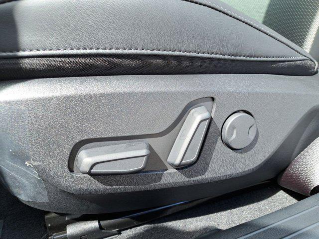 new 2025 Kia EV6 car, priced at $45,990