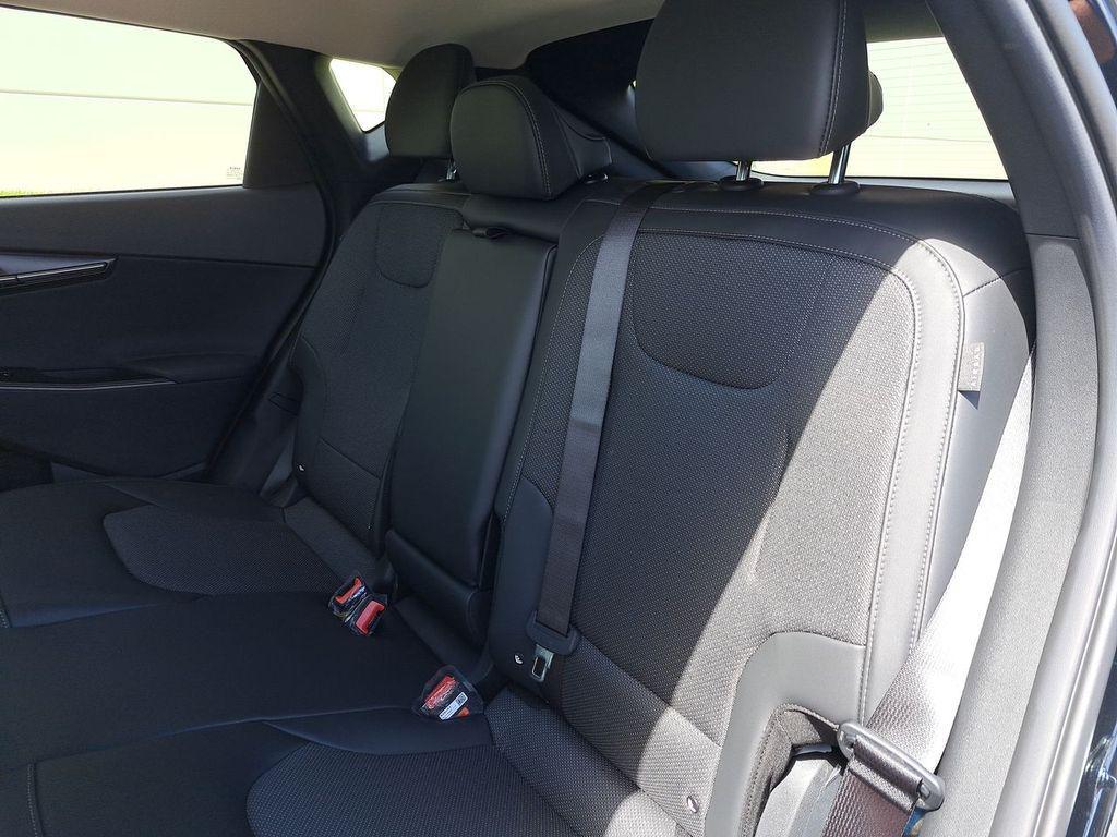 new 2025 Kia EV6 car, priced at $35,021