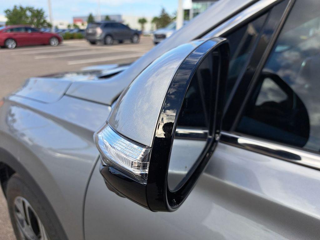 used 2020 Hyundai Santa Fe car, priced at $18,200