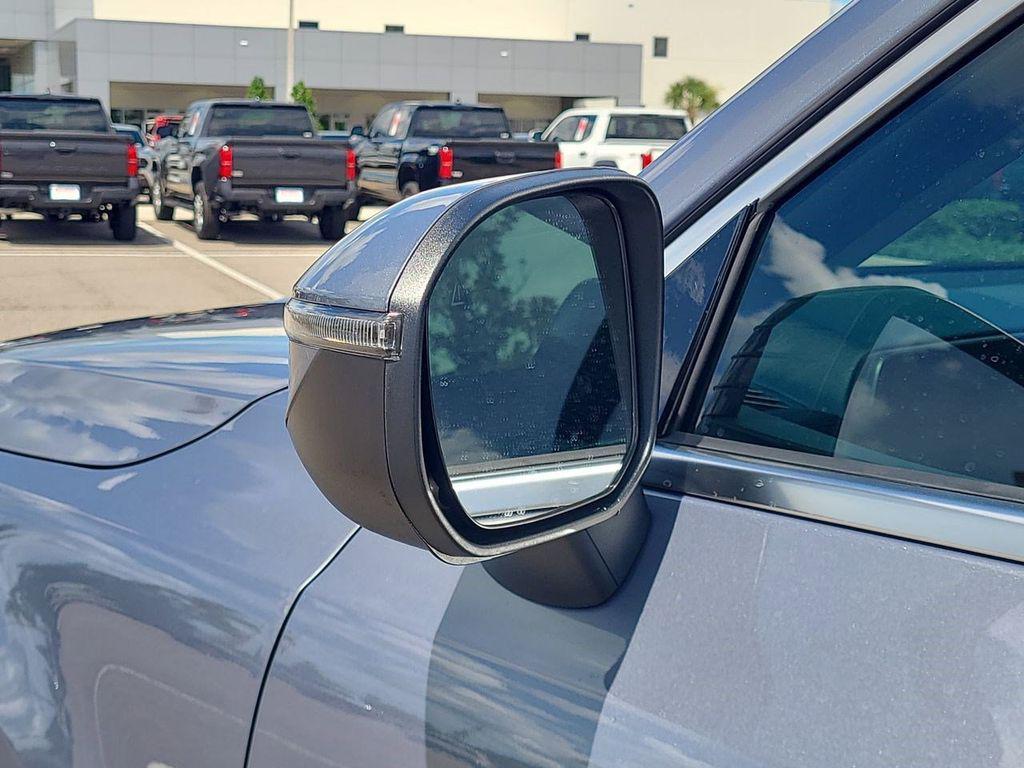 new 2025 Kia Telluride car, priced at $42,930