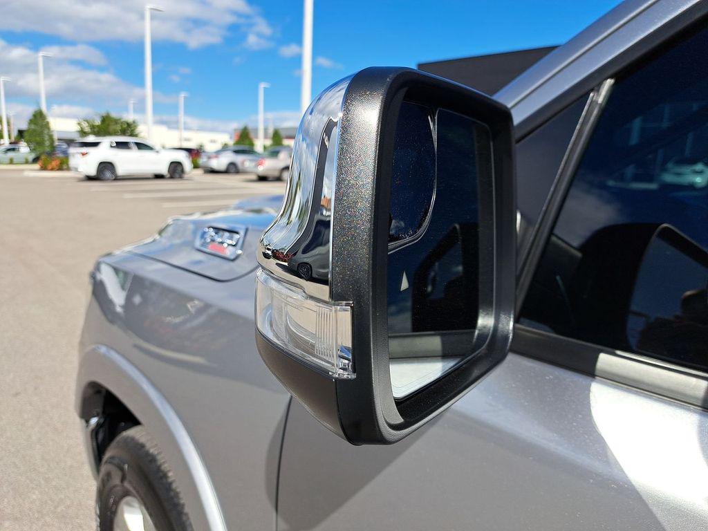 used 2022 Ram 1500 car, priced at $38,418