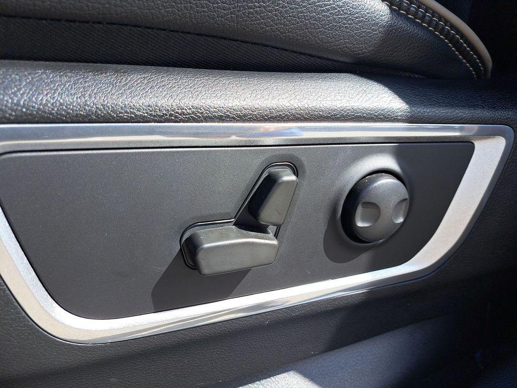 used 2022 Ram 1500 car, priced at $38,418